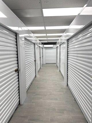 Secured Storage Knob Noster