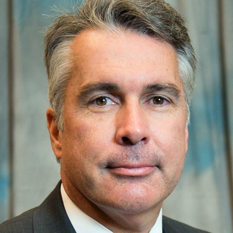 Edward Jones-Financial Advisor: Michael V Williams