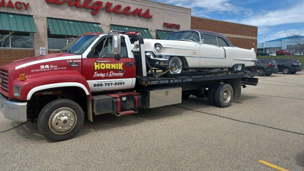 Hornik Towing & Recovery