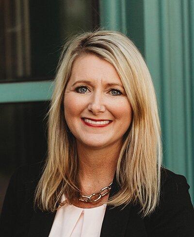 Ashlie Kaess-Financial Advisor, Ameriprise Financial Services, LLC