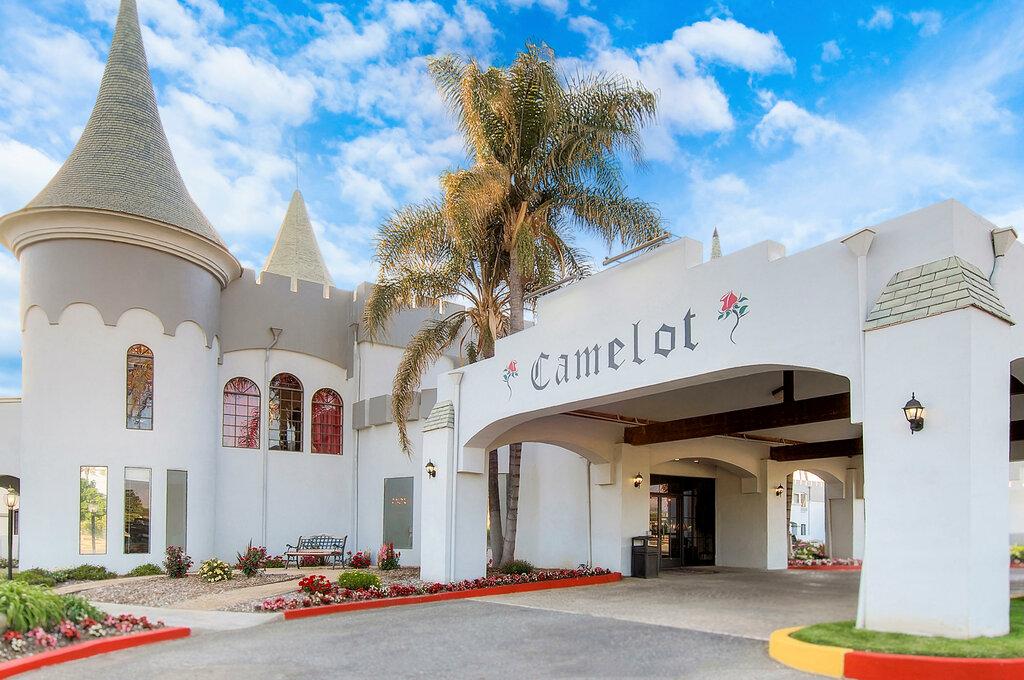 Holiday, the Camelot