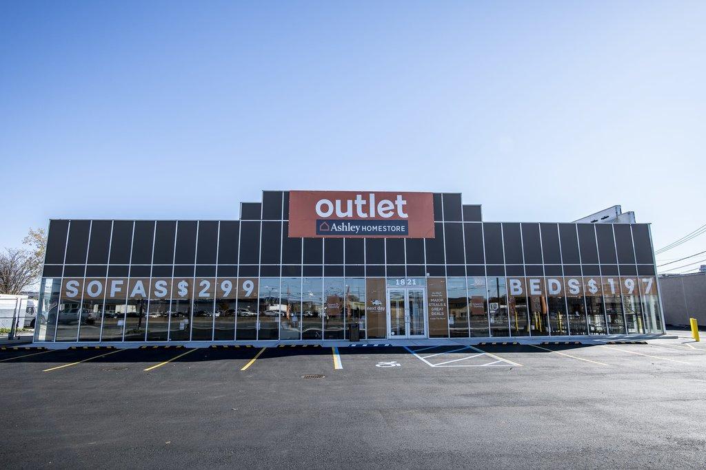 Ashley Outlet