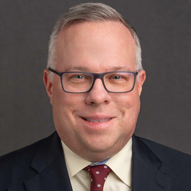 Edward Jones-Financial Advisor: Kevin C Donohue