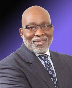 Farmers Insurance-Benny Crane