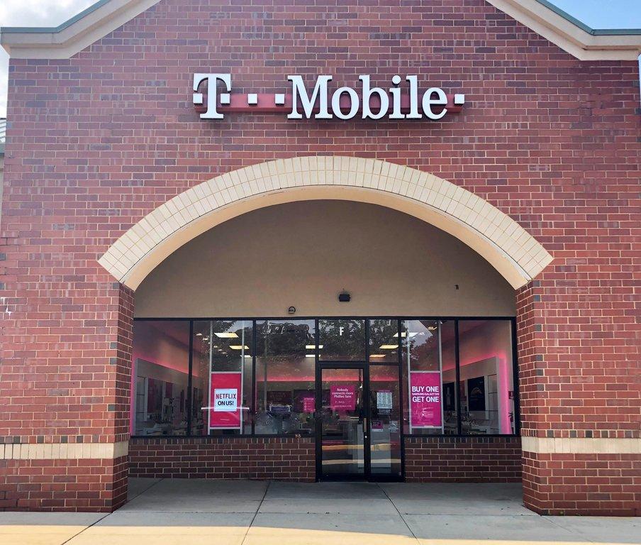 T-Mobile Authorized Retailer