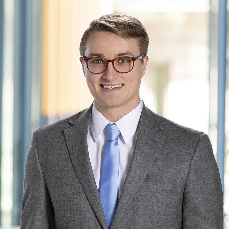 Merrill Lynch Financial Advisor Aaron Murphy