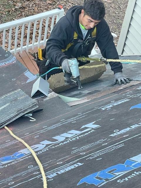 Domino Roofing