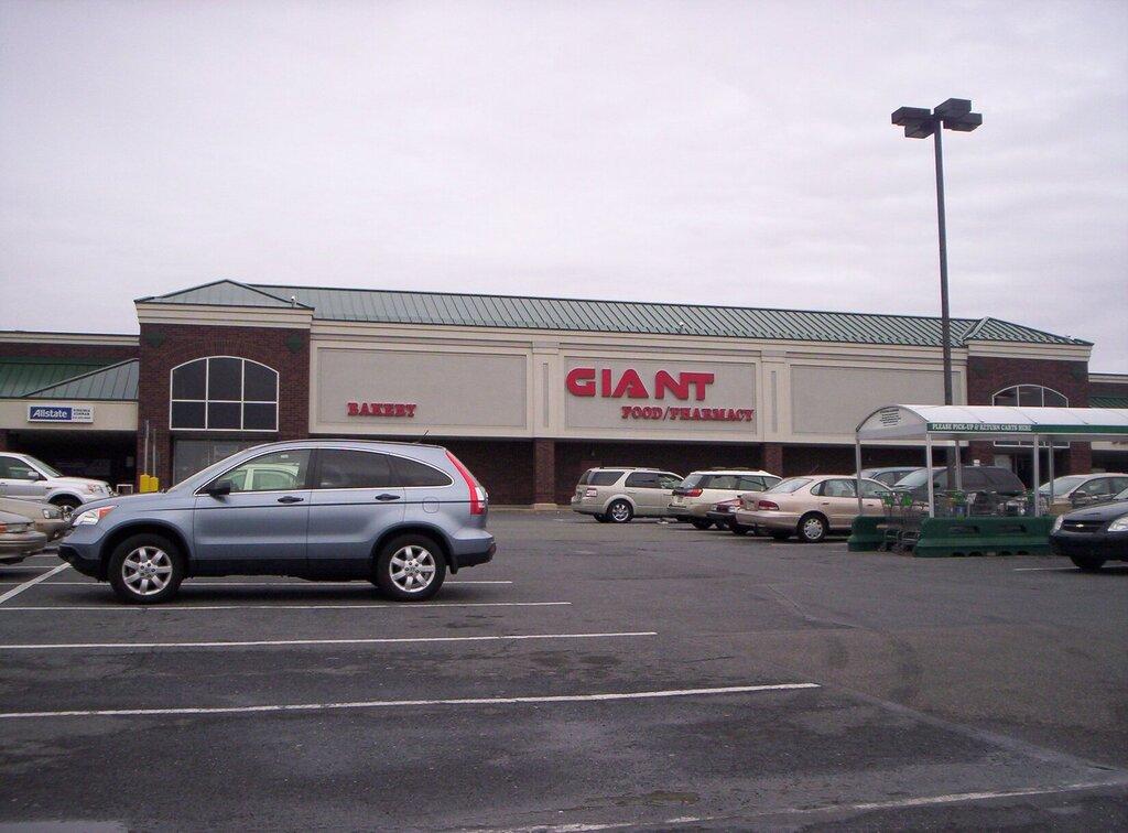 GIANT Food Stores Pharmacy
