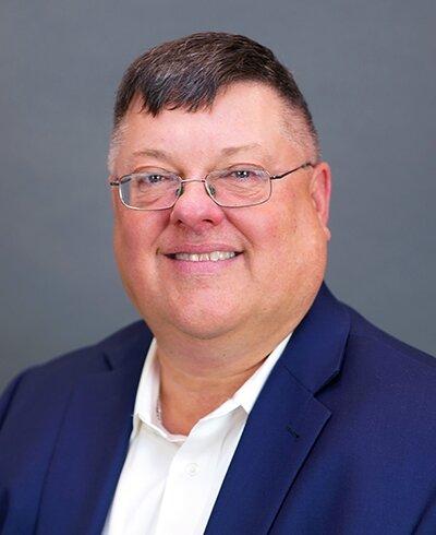 Walter J Loin-Associate Financial Advisor, Ameriprise Financial Services, LLC