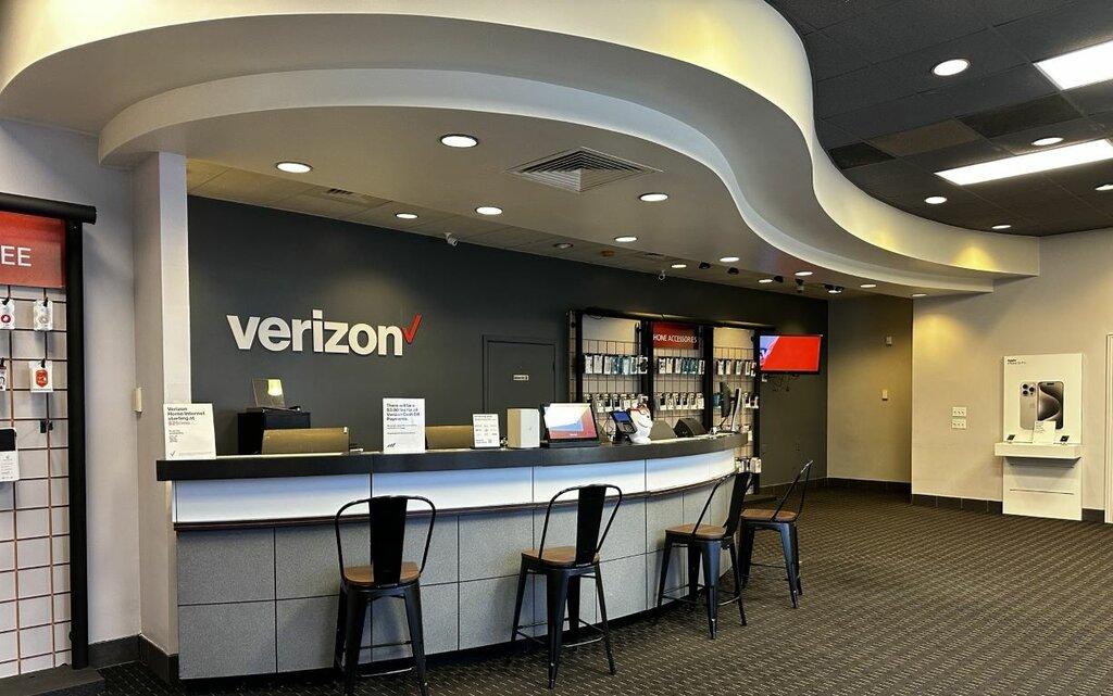Russell Cellular-Verizon Authorized Retailer