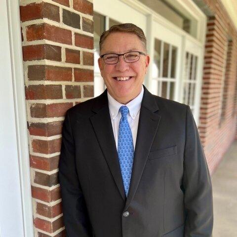 Merrill Lynch Financial Advisor Howard Connell