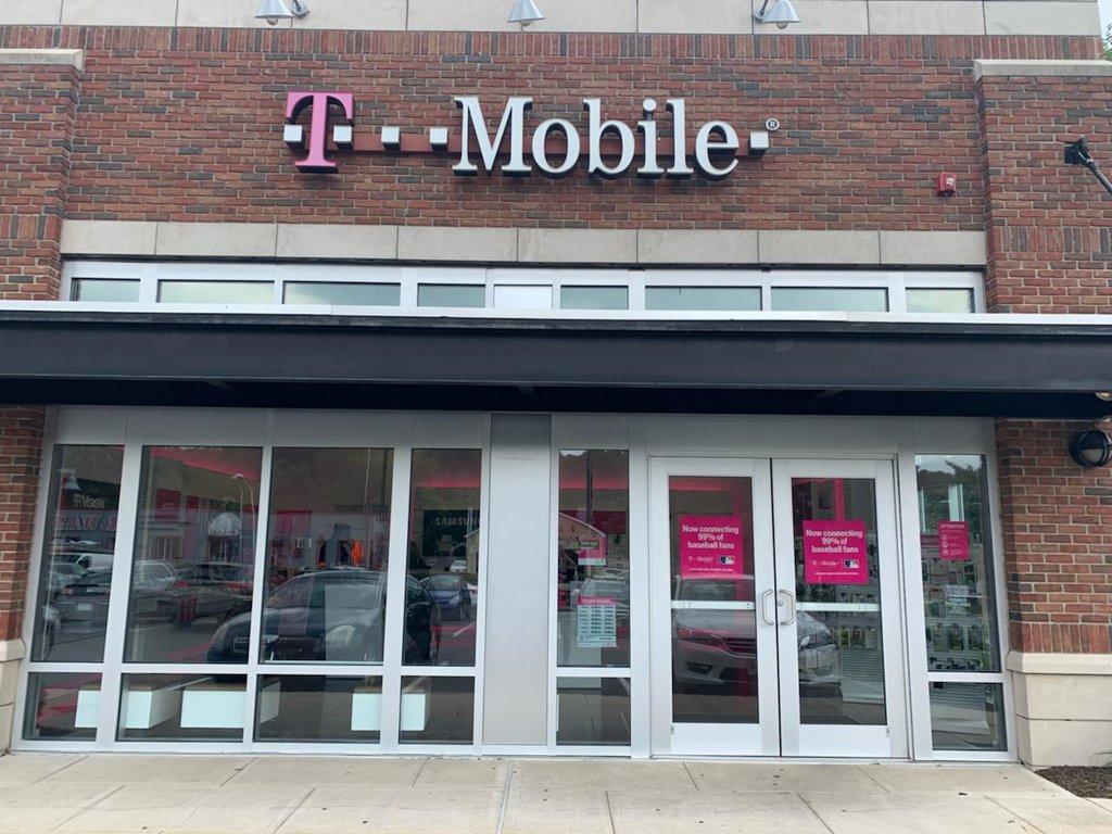 T-Mobile Authorized Retailer