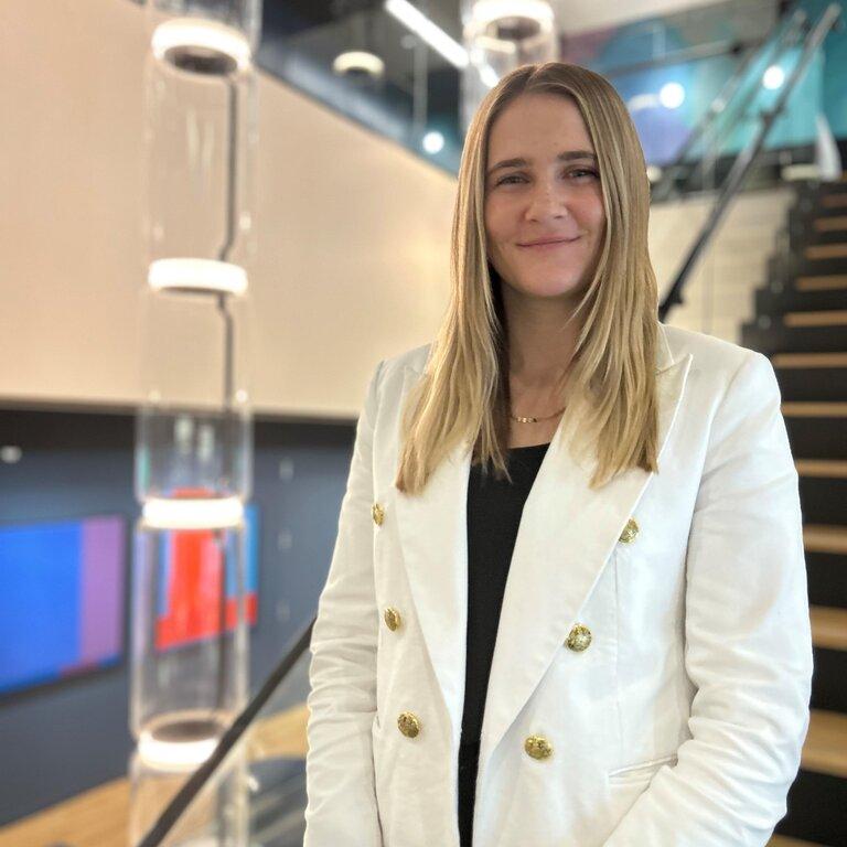 Merrill Lynch Financial Advisor Shannon Cullinane