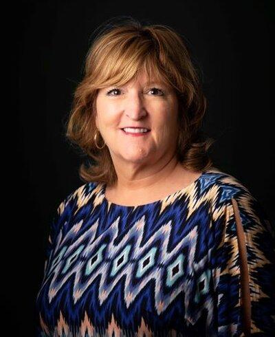 Becky L Johnson-Private Wealth Advisor, Ameriprise Financial Services, LLC