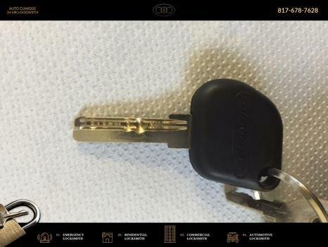 Auto Clinique 24HR Locksmith