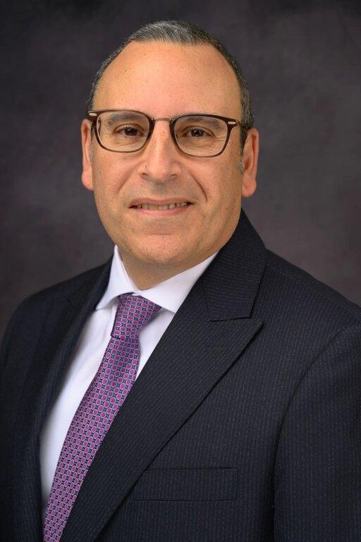 Merrill Lynch Financial Advisor Marvin Benak