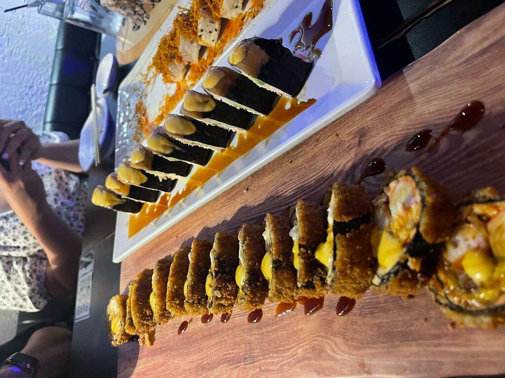 Inari Sushi Fusion Downtown