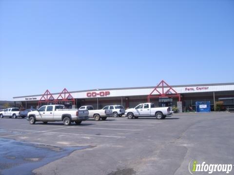 Rutherford Farmers Co-op Hometown Store