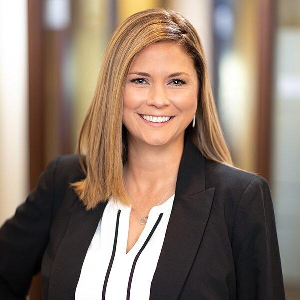 Merrill Lynch Financial Advisor Laurie Mathews