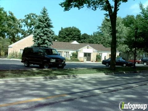 Northbrook Park District - Village Green Center