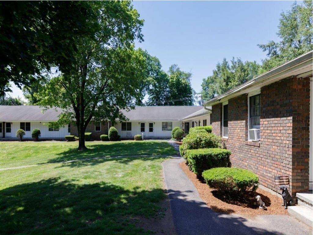 Pinney Brook Apartment Homes