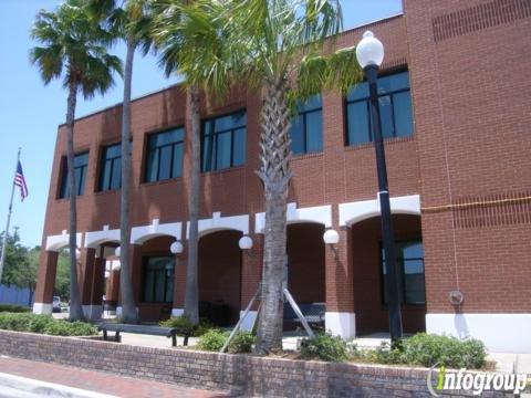 Tavares Human Resources Department