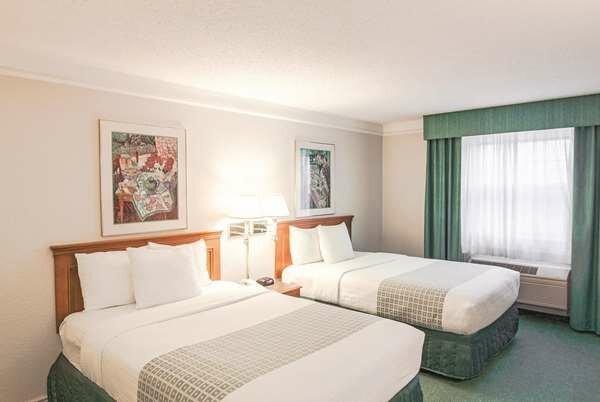 La Quinta Inn by Wyndham Indianapolis Airport Lynhurst