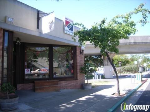 Ana Flowers & Gifts LLC