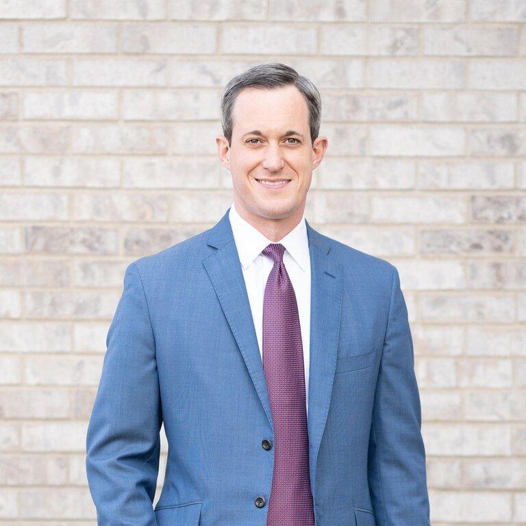 Merrill Lynch Financial Advisor Ryan Iles