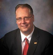 Toby Hovelsrud-Private Wealth Advisor, Ameriprise Financial Services, LLC