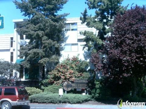 Windy Hill Condominiums