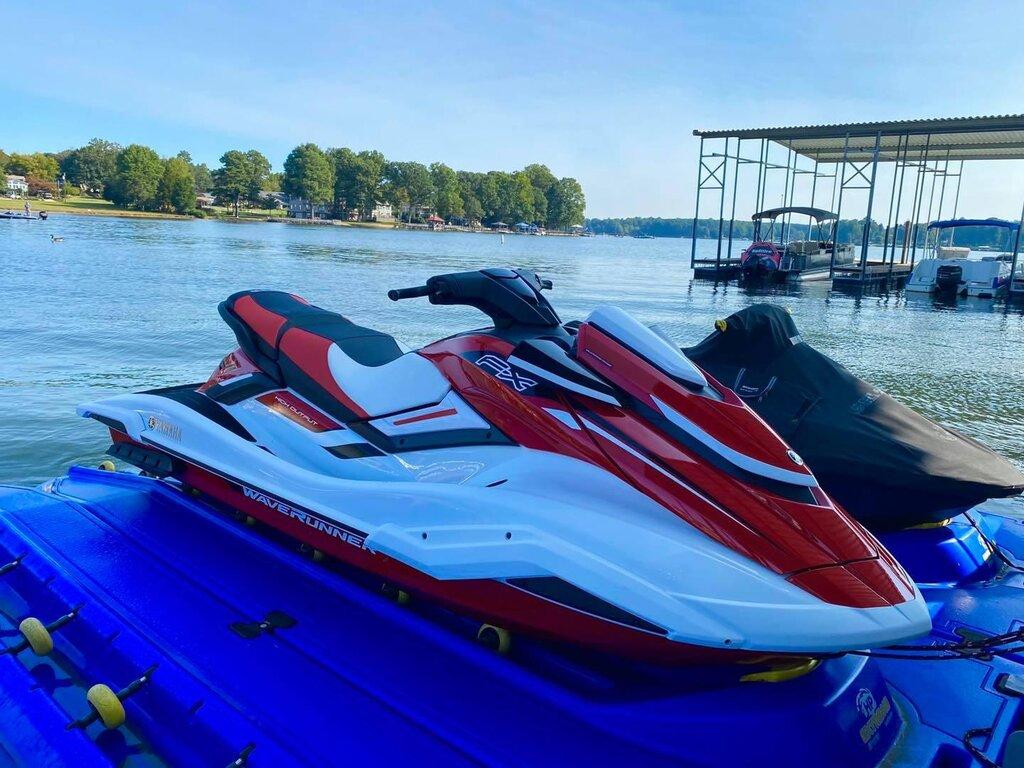 Lake Effects Boat Club