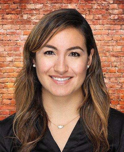 Erika Pedraza-Diaz-Associate Financial Advisor, Ameriprise Financial Services, LLC