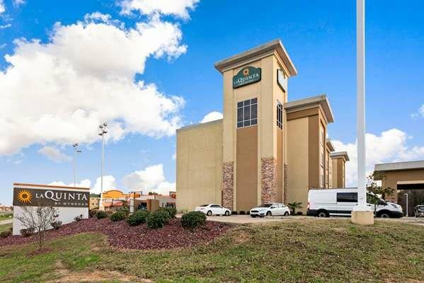 La Quinta Inn & Suites by Wyndham West Monroe