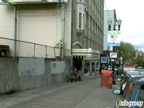 Chaucer Court Apartments