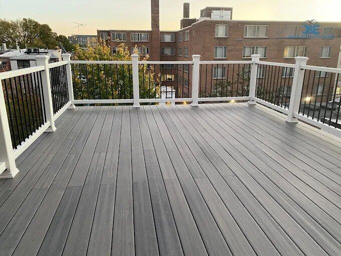 J & E Modern Construction LLC