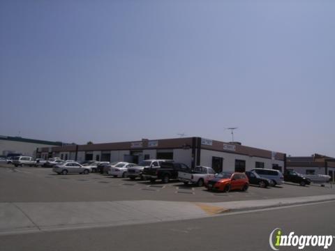 D & C Auto Body & Paint