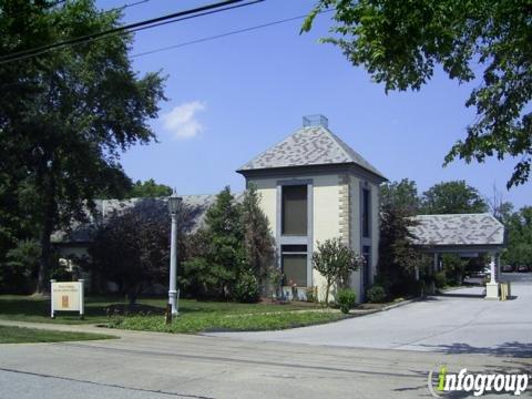 Panini's Bar & Grill