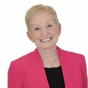 Anna-May Smith, Broker Associate RE/MAX Aerospace Realty