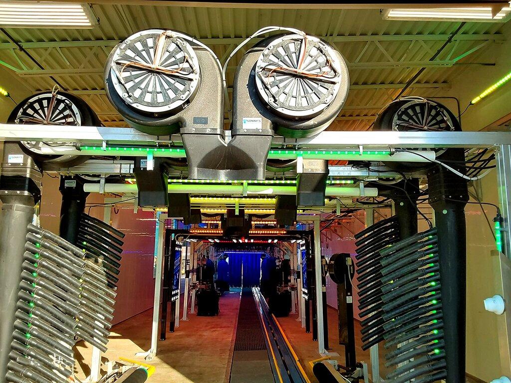 BlueWave Express Car Wash