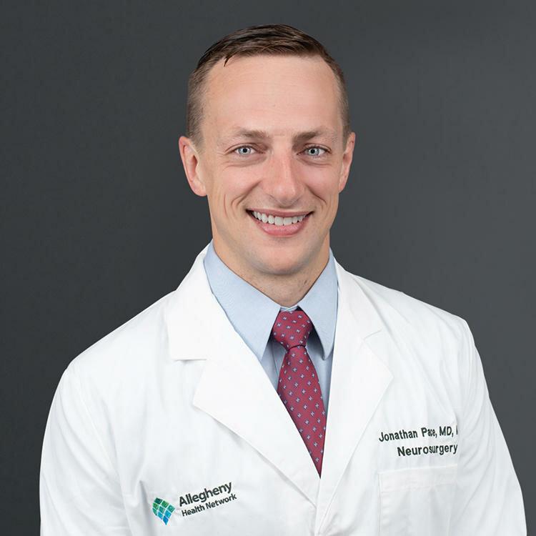 Jonathan R Pace, MD