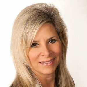 Alisa Knittel-Cape Premier Realty