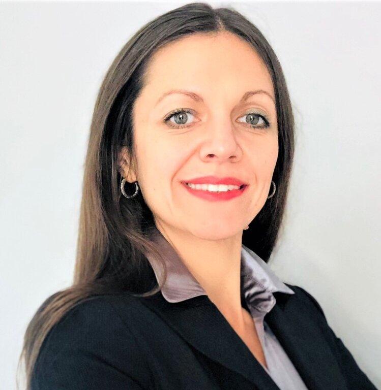 Merrill Lynch Financial Advisor Viktoriya Frye