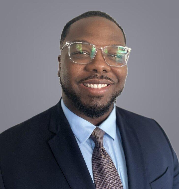 Merrill Lynch Financial Advisor Angelo Pruitt