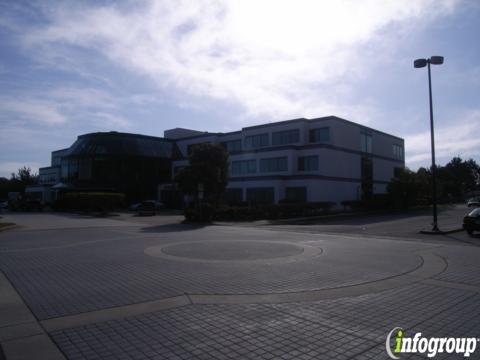 Richard Fernandez, MD - Spinal Diagnostic & Treatment Center