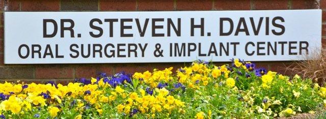 Davis Oral Surgery & Dental Implant Center