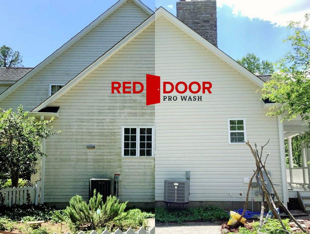 Red Door Pro Wash