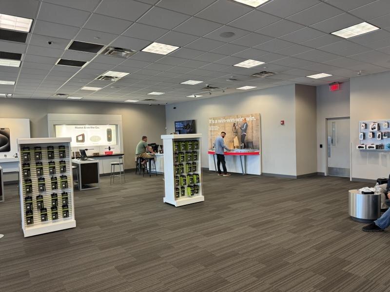 Cellular Sales-Verizon Authorized Retailer