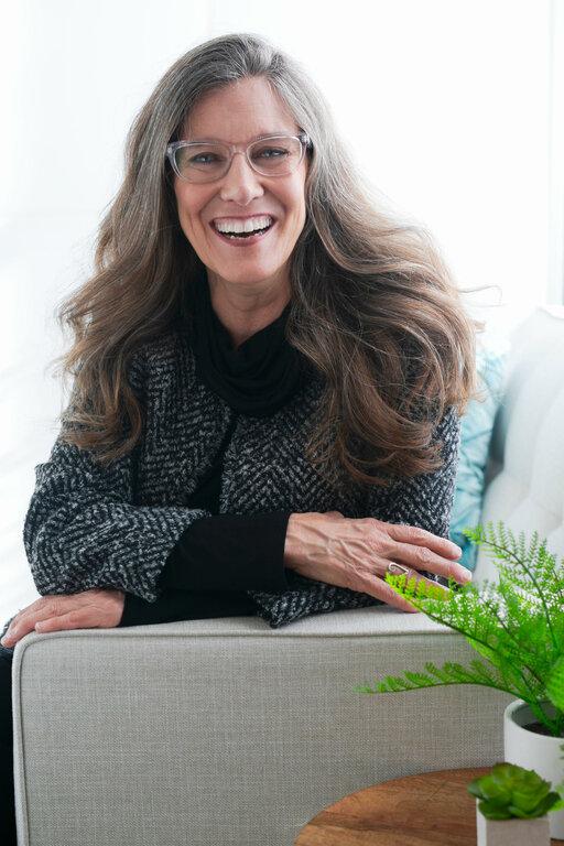 Tomi Thomas, Realtor Abio Properties