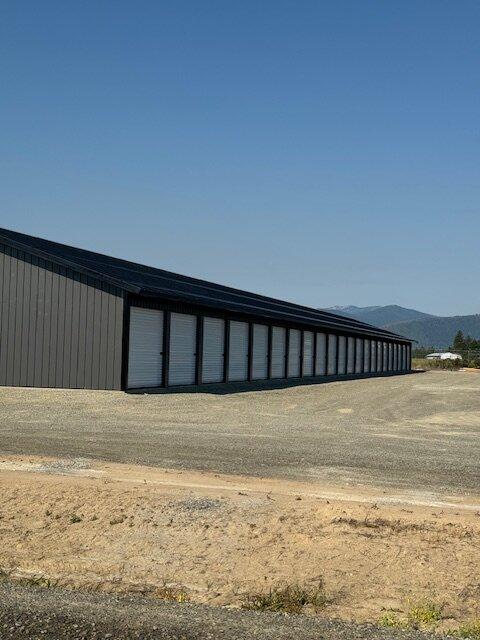 Universal Storage LLC